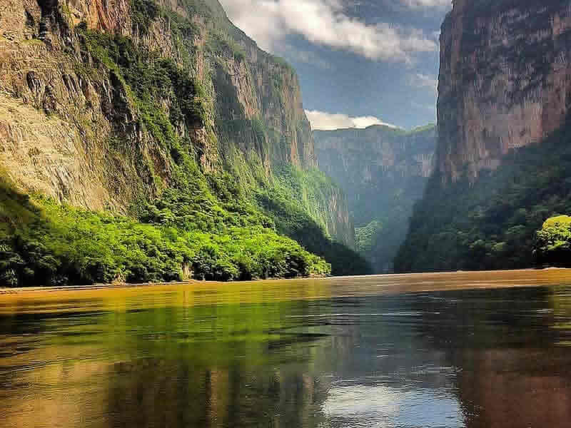 Cañon del Sumidero - Chiapa de Corzo y Comunidades Indigenas